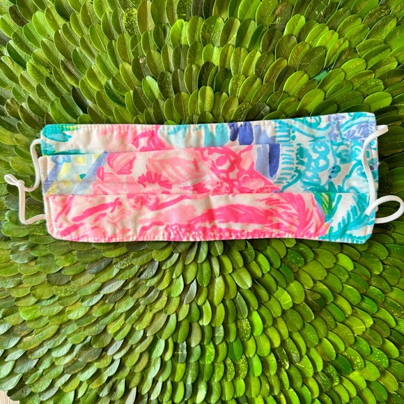 Lilly Pulitzer “Beach Please” Fabric Mask – Rare HTF Print – Homemade – EUC - Picture 1 of 5